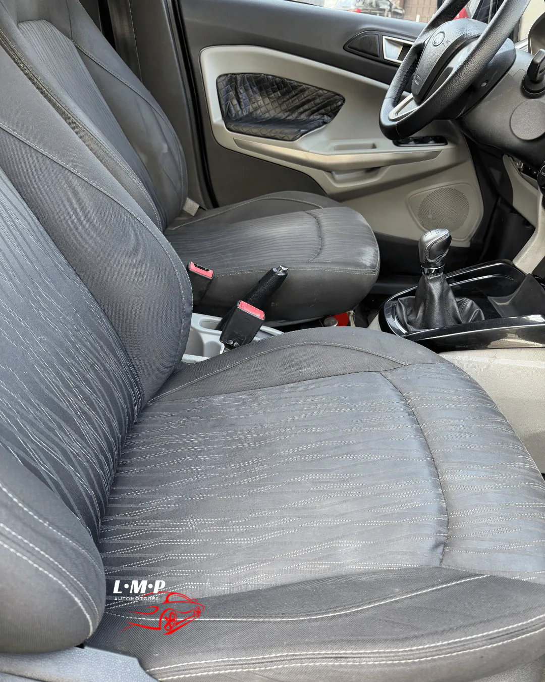 Ford Ecosport 1.6 Titanium foto 4