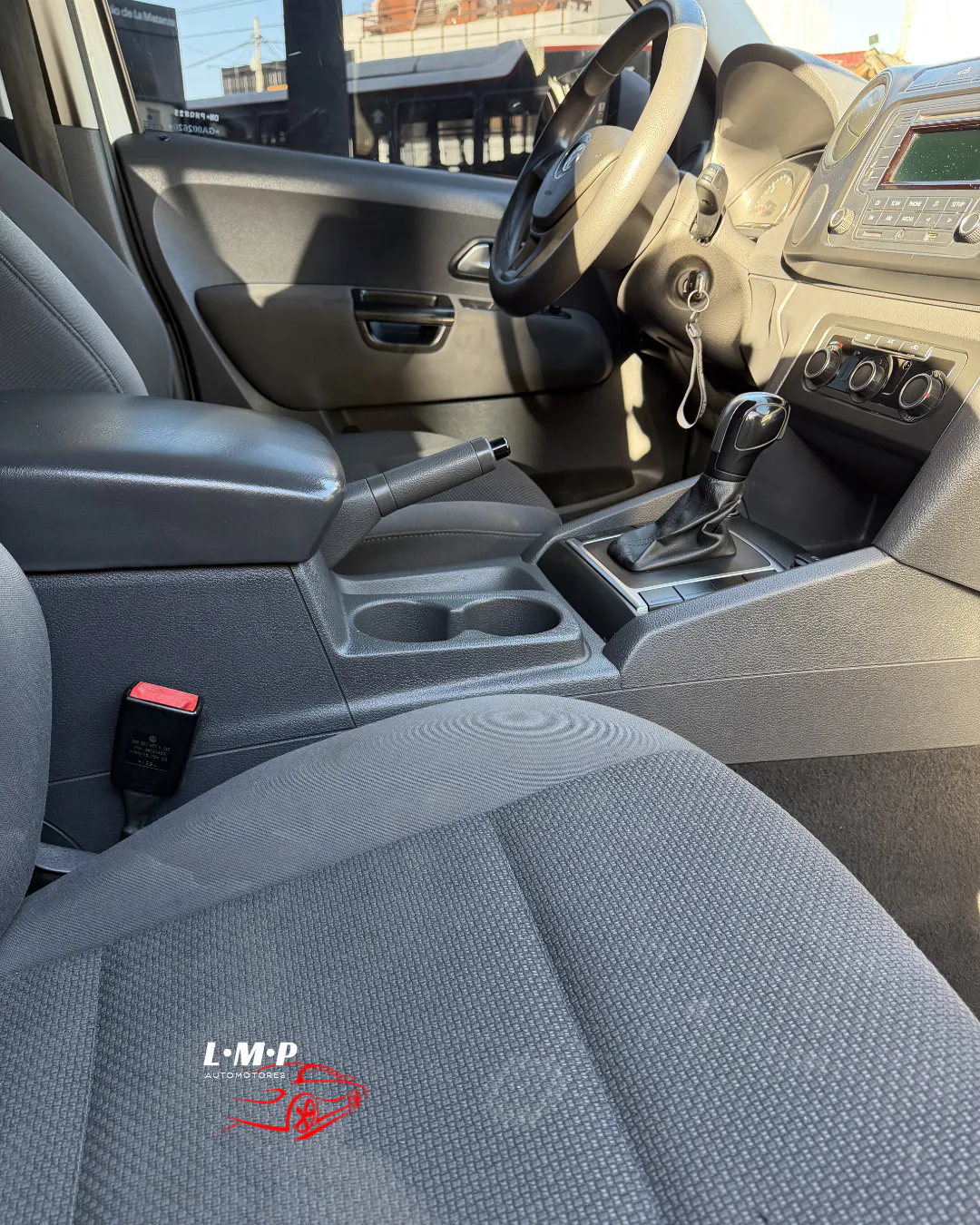 Volkswagen Amarok 2.0 Trendline 4x4 TDI foto 2