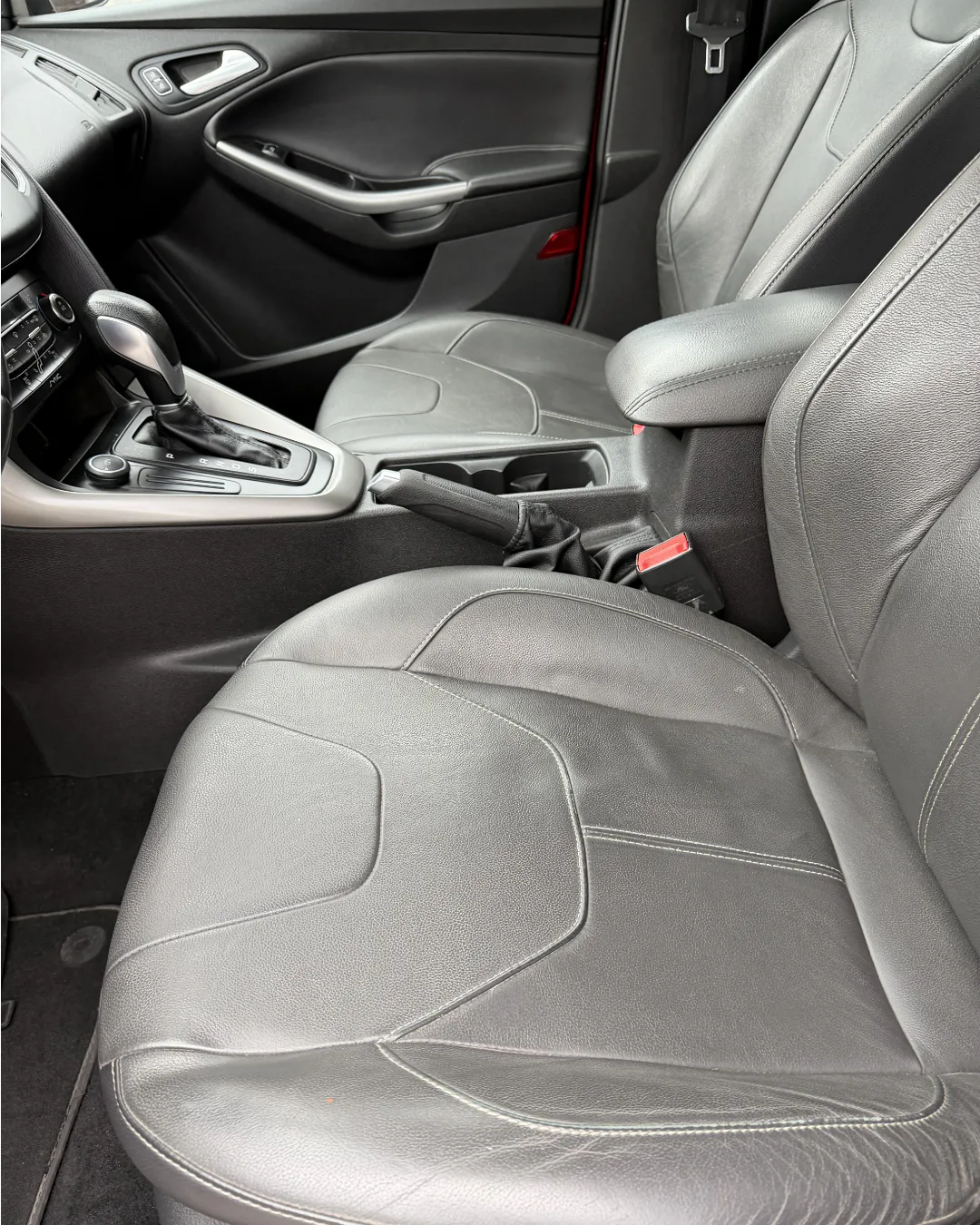 Ford Focus 2.0 SE Plus foto 4