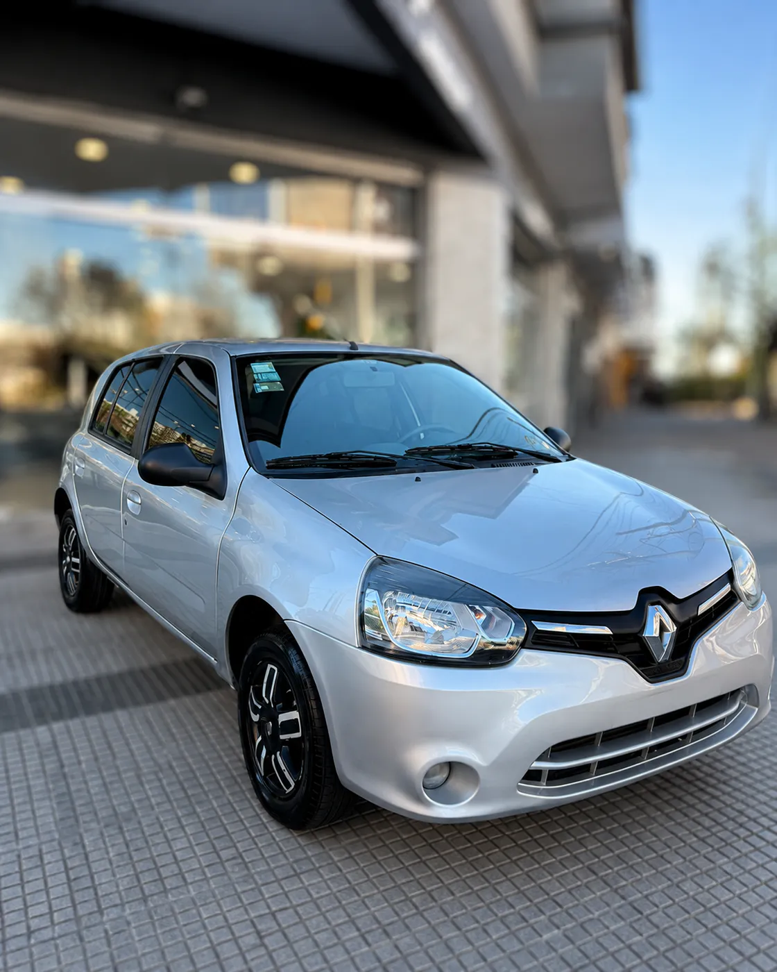 Renault Clio 1.2 Mio Dynamique 2016 usado en Lomas del Mirador - LMP Autos