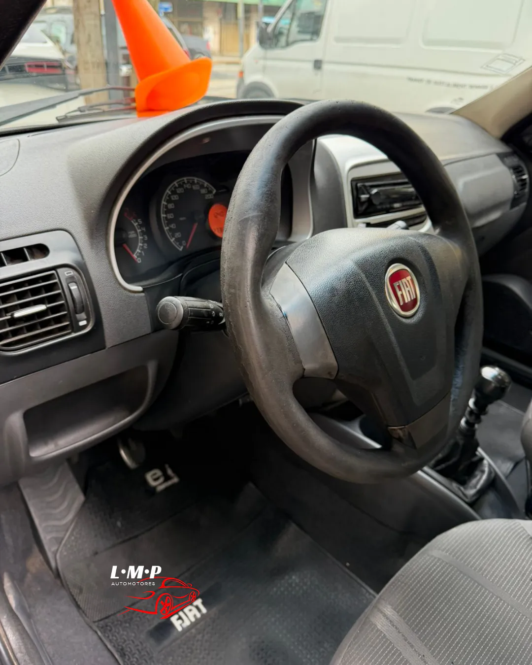 Fiat Palio 1.4 Wee Attractive foto 4