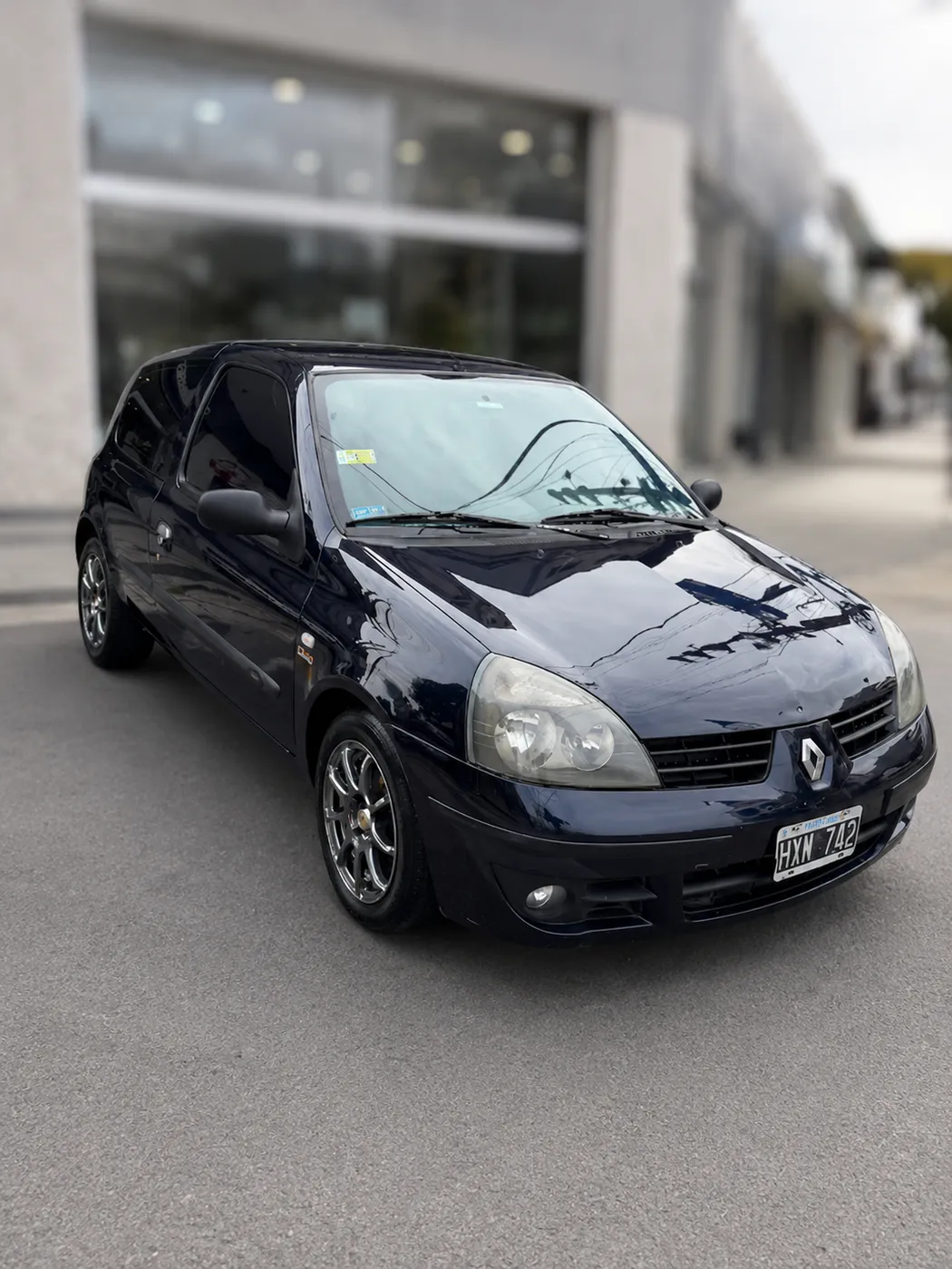 Renault Clio 1.2 3 Puertas Pack 2009 usado en Lomas del Mirador - LMP Autos
